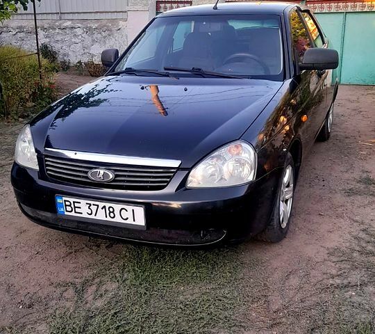 Черный ВАЗ Priora, объемом двигателя 1.6 л и пробегом 203 тыс. км за 2500 $, фото 3 на Automoto.ua