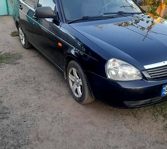 Черный ВАЗ Priora, объемом двигателя 1.6 л и пробегом 203 тыс. км за 2500 $, фото 4 на Automoto.ua