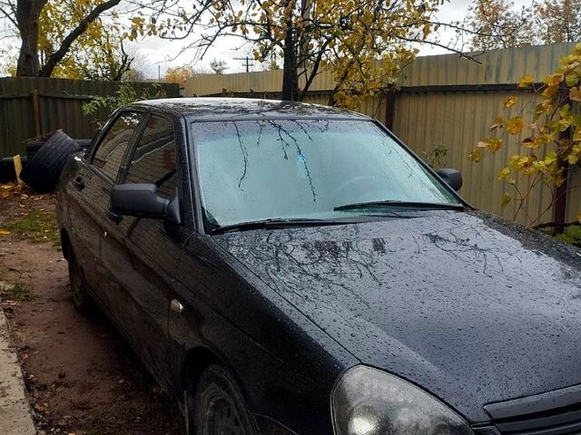 Черный ВАЗ Priora, объемом двигателя 1.6 л и пробегом 330 тыс. км за 2400 $, фото 8 на Automoto.ua