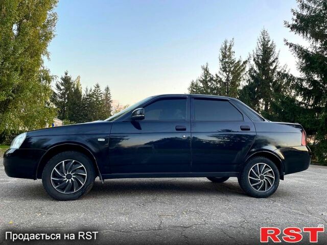 Чорний ВАЗ Priora, об'ємом двигуна 1.6 л та пробігом 186 тис. км за 3100 $, фото 1 на Automoto.ua