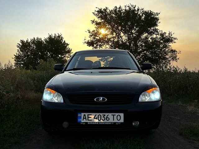 Черный ВАЗ Priora, объемом двигателя 1.6 л и пробегом 124 тыс. км за 2800 $, фото 9 на Automoto.ua