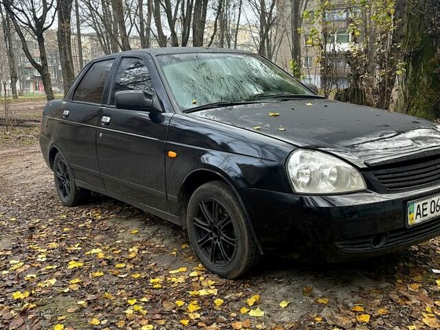 Черный ВАЗ Priora, объемом двигателя 1.6 л и пробегом 232 тыс. км за 1900 $, фото 2 на Automoto.ua