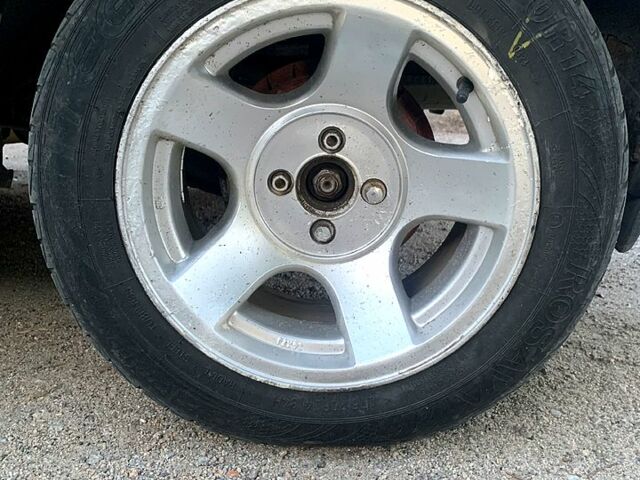 Черный ВАЗ Priora, объемом двигателя 1.6 л и пробегом 250 тыс. км за 2200 $, фото 3 на Automoto.ua