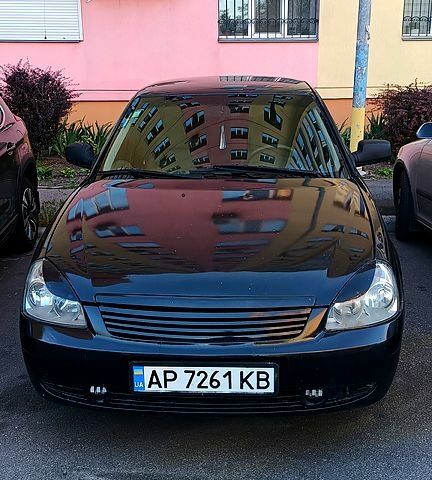 Черный ВАЗ Priora, объемом двигателя 1.6 л и пробегом 130 тыс. км за 1500 $, фото 2 на Automoto.ua