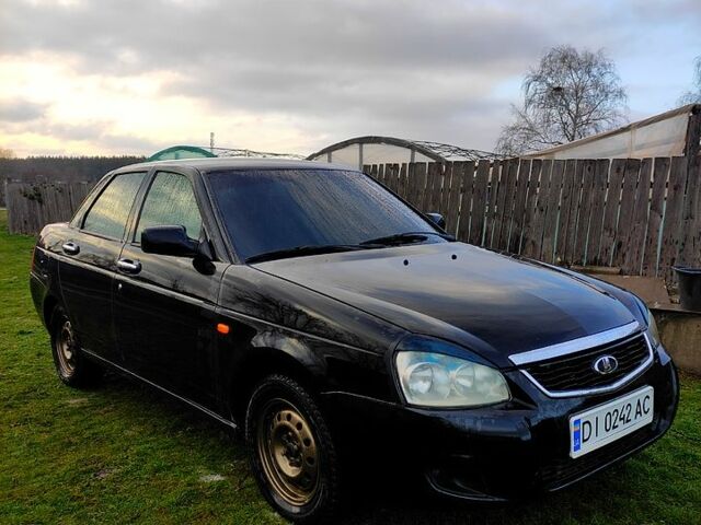 Черный ВАЗ Priora, объемом двигателя 1.6 л и пробегом 170 тыс. км за 2300 $, фото 3 на Automoto.ua