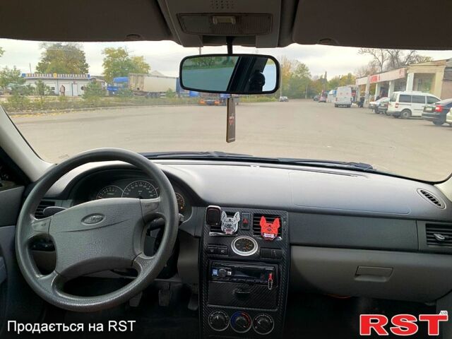 Чорний ВАЗ Priora, об'ємом двигуна 1.6 л та пробігом 190 тис. км за 3200 $, фото 7 на Automoto.ua