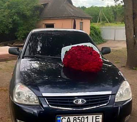 Черный ВАЗ Priora, объемом двигателя 1.6 л и пробегом 216 тыс. км за 2200 $, фото 1 на Automoto.ua