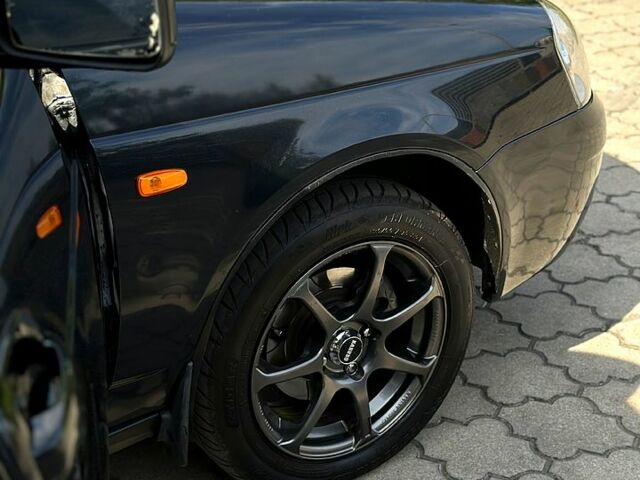 Черный ВАЗ Priora, объемом двигателя 1.6 л и пробегом 120 тыс. км за 3699 $, фото 5 на Automoto.ua