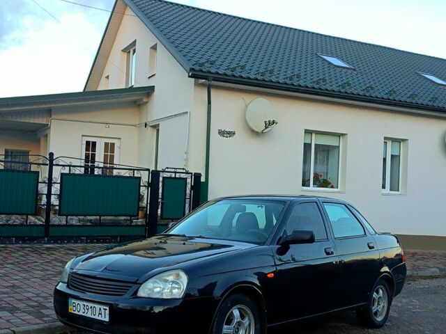 Черный ВАЗ Priora, объемом двигателя 1.6 л и пробегом 250 тыс. км за 2550 $, фото 2 на Automoto.ua