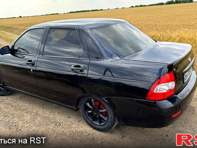 Черный ВАЗ Priora, объемом двигателя 1.6 л и пробегом 200 тыс. км за 2700 $, фото 5 на Automoto.ua