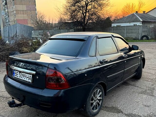 Черный ВАЗ Priora, объемом двигателя 1.6 л и пробегом 200 тыс. км за 2600 $, фото 6 на Automoto.ua