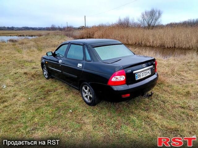 Черный ВАЗ Priora, объемом двигателя 1.6 л и пробегом 185 тыс. км за 2700 $, фото 3 на Automoto.ua