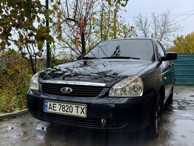 Черный ВАЗ Priora, объемом двигателя 1.6 л и пробегом 183 тыс. км за 2799 $, фото 2 на Automoto.ua