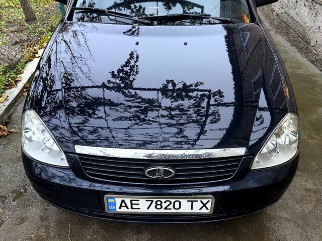 Черный ВАЗ Priora, объемом двигателя 1.6 л и пробегом 183 тыс. км за 2799 $, фото 4 на Automoto.ua