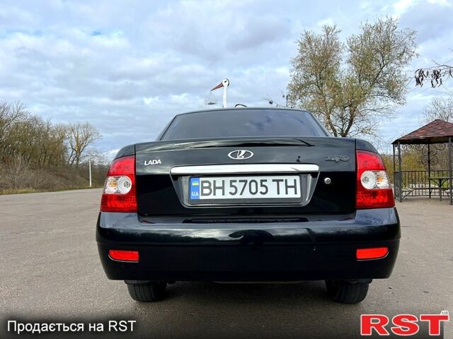 Черный ВАЗ Priora, объемом двигателя 1.6 л и пробегом 105 тыс. км за 4000 $, фото 6 на Automoto.ua