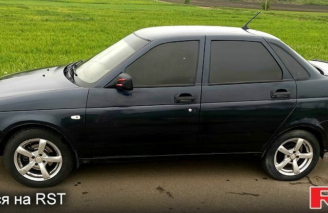 Черный ВАЗ Priora, объемом двигателя 1.6 л и пробегом 0 тыс. км за 2500 $, фото 3 на Automoto.ua