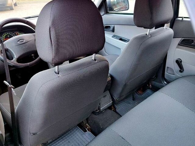 Черный ВАЗ Priora, объемом двигателя 1.6 л и пробегом 0 тыс. км за 2990 $, фото 11 на Automoto.ua