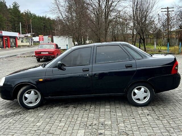 Чорний ВАЗ Priora, об'ємом двигуна 1.6 л та пробігом 156 тис. км за 2300 $, фото 4 на Automoto.ua