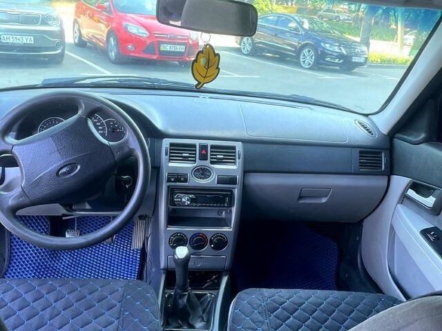Черный ВАЗ Priora, объемом двигателя 1.6 л и пробегом 0 тыс. км за 2200 $, фото 10 на Automoto.ua