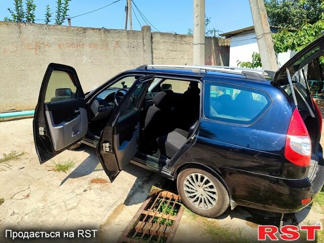 Чорний ВАЗ Priora, об'ємом двигуна 1.6 л та пробігом 135 тис. км за 3600 $, фото 5 на Automoto.ua