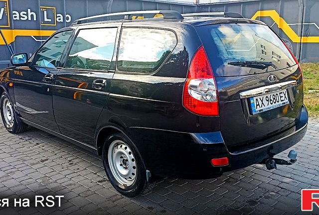 Черный ВАЗ Priora, объемом двигателя 1.6 л и пробегом 170 тыс. км за 3300 $, фото 3 на Automoto.ua
