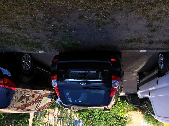 Черный ВАЗ Priora, объемом двигателя 1.6 л и пробегом 163 тыс. км за 2380 $, фото 4 на Automoto.ua