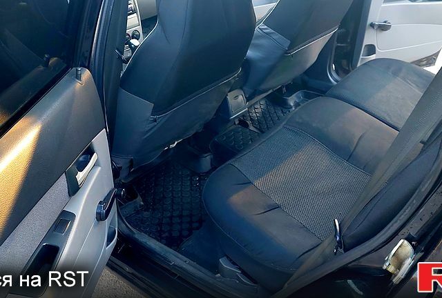 Черный ВАЗ Priora, объемом двигателя 1.6 л и пробегом 98 тыс. км за 4250 $, фото 1 на Automoto.ua