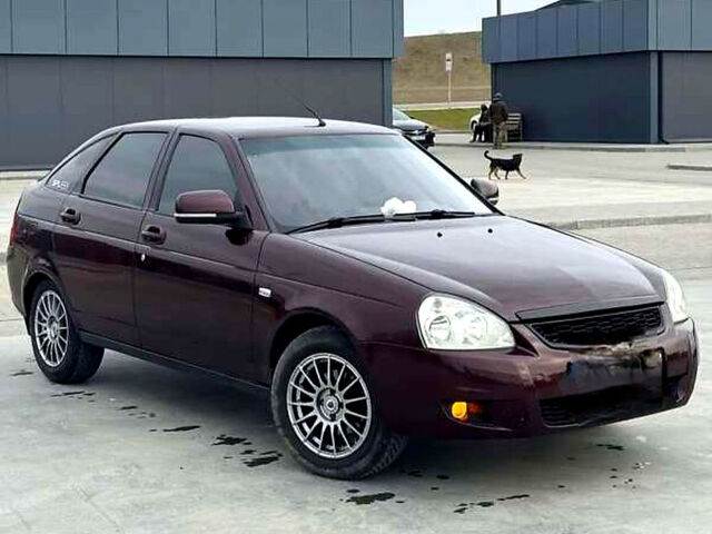 Коричневый ВАЗ Priora, объемом двигателя 1.6 л и пробегом 280 тыс. км за 3800 $, фото 3 на Automoto.ua