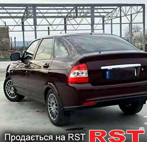 Коричневый ВАЗ Priora, объемом двигателя 1.6 л и пробегом 280 тыс. км за 3800 $, фото 1 на Automoto.ua