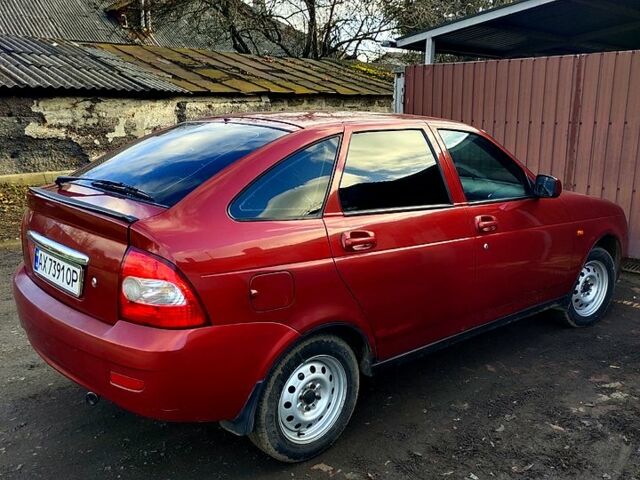 Красный ВАЗ Priora, объемом двигателя 1.6 л и пробегом 240 тыс. км за 2500 $, фото 8 на Automoto.ua