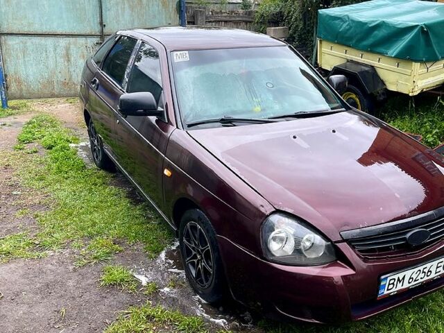 Красный ВАЗ Priora, объемом двигателя 1.6 л и пробегом 179 тыс. км за 2900 $, фото 2 на Automoto.ua