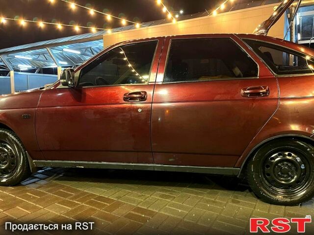 Красный ВАЗ Priora, объемом двигателя 1.6 л и пробегом 121 тыс. км за 3199 $, фото 2 на Automoto.ua