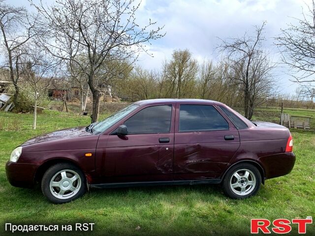 Червоний ВАЗ Priora, об'ємом двигуна 1.6 л та пробігом 177 тис. км за 2000 $, фото 2 на Automoto.ua