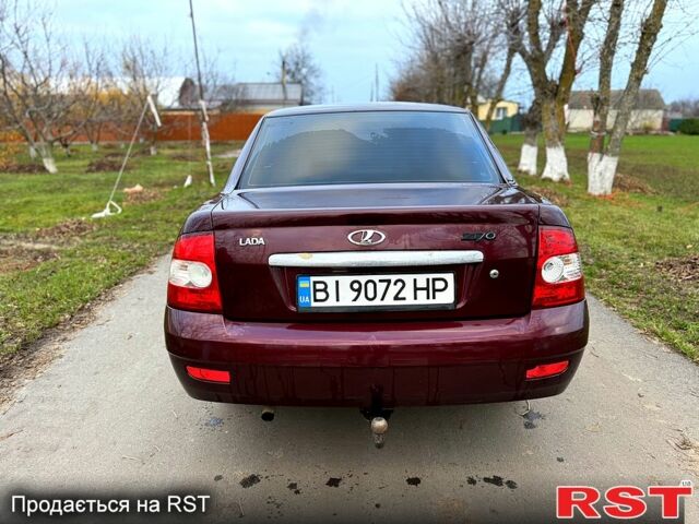 Красный ВАЗ Priora, объемом двигателя 1.6 л и пробегом 150 тыс. км за 1750 $, фото 2 на Automoto.ua