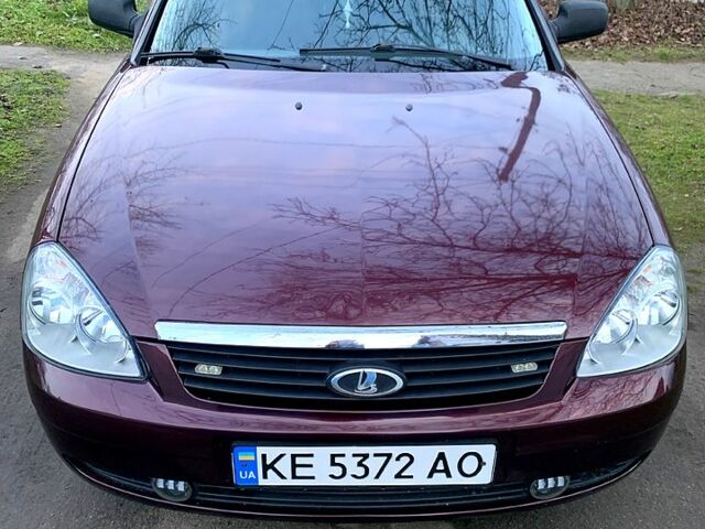 Червоний ВАЗ Priora, об'ємом двигуна 1.6 л та пробігом 0 тис. км за 2850 $, фото 4 на Automoto.ua