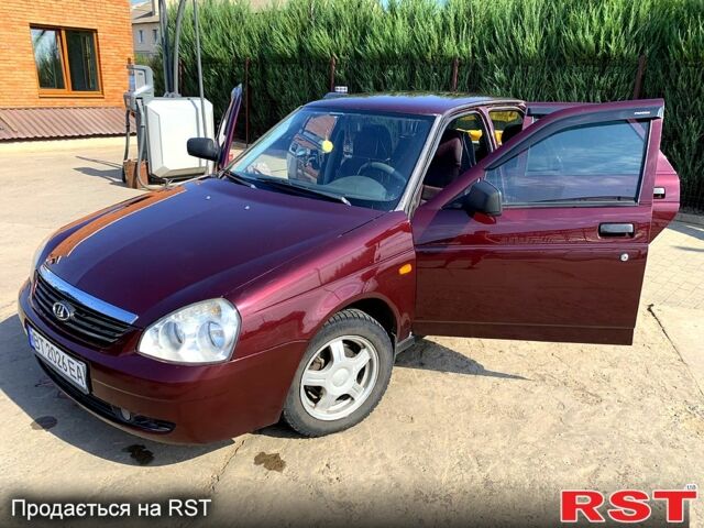 Красный ВАЗ Priora, объемом двигателя 1.6 л и пробегом 222 тыс. км за 2650 $, фото 9 на Automoto.ua