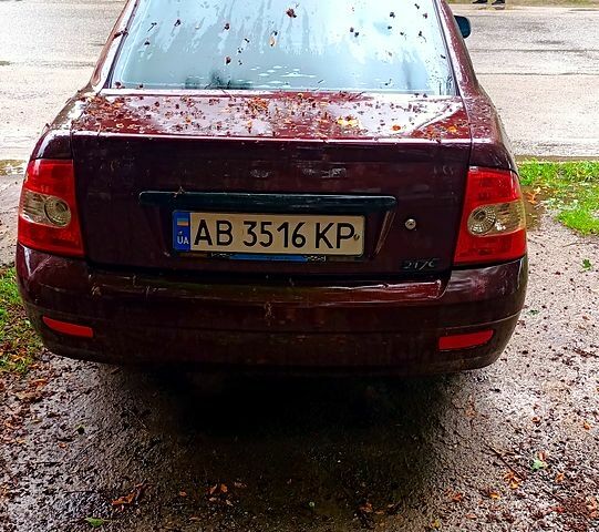Червоний ВАЗ Priora, об'ємом двигуна 1.6 л та пробігом 196 тис. км за 1600 $, фото 1 на Automoto.ua