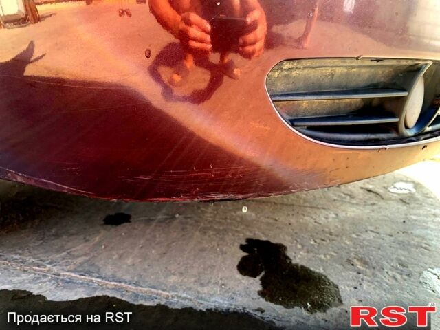 Красный ВАЗ Priora, объемом двигателя 1.6 л и пробегом 222 тыс. км за 2650 $, фото 5 на Automoto.ua