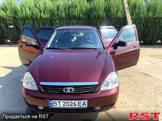 Красный ВАЗ Priora, объемом двигателя 1.6 л и пробегом 222 тыс. км за 2650 $, фото 8 на Automoto.ua