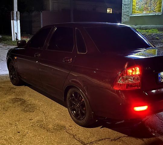 Червоний ВАЗ Priora, об'ємом двигуна 1.6 л та пробігом 187 тис. км за 3000 $, фото 10 на Automoto.ua