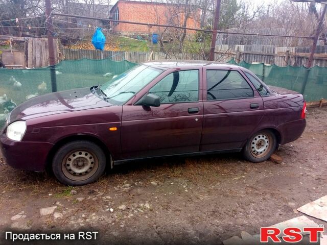 Красный ВАЗ Priora, объемом двигателя 1.6 л и пробегом 190 тыс. км за 4000 $, фото 3 на Automoto.ua