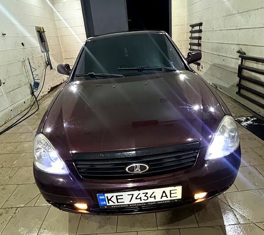 Червоний ВАЗ Priora, об'ємом двигуна 1.6 л та пробігом 187 тис. км за 3000 $, фото 4 на Automoto.ua