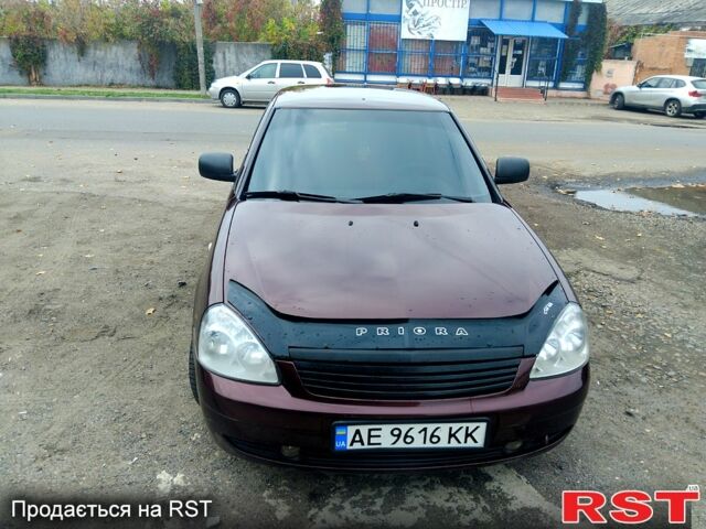 Червоний ВАЗ Priora, об'ємом двигуна 1.6 л та пробігом 109 тис. км за 3500 $, фото 1 на Automoto.ua