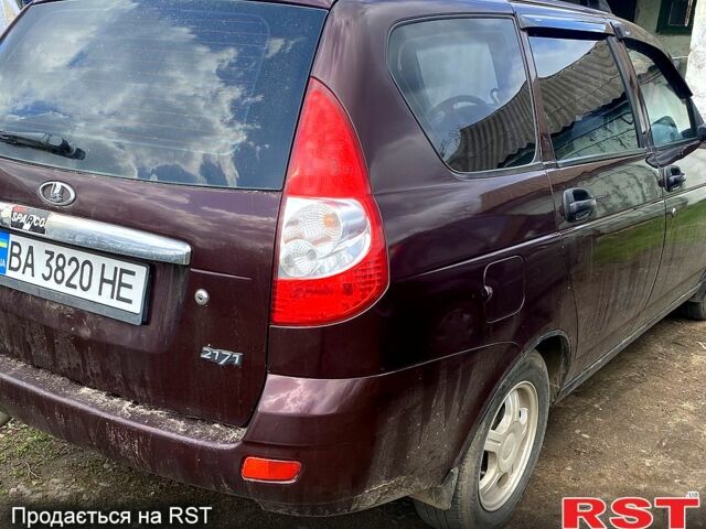Красный ВАЗ Priora, объемом двигателя 1.6 л и пробегом 0 тыс. км за 3900 $, фото 4 на Automoto.ua