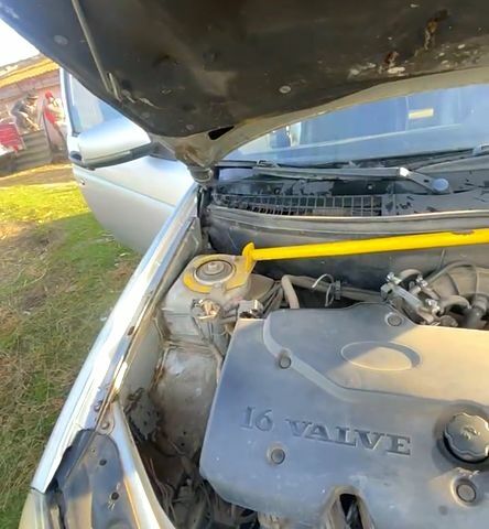 ВАЗ Priora, объемом двигателя 1.6 л и пробегом 200 тыс. км за 1900 $, фото 7 на Automoto.ua