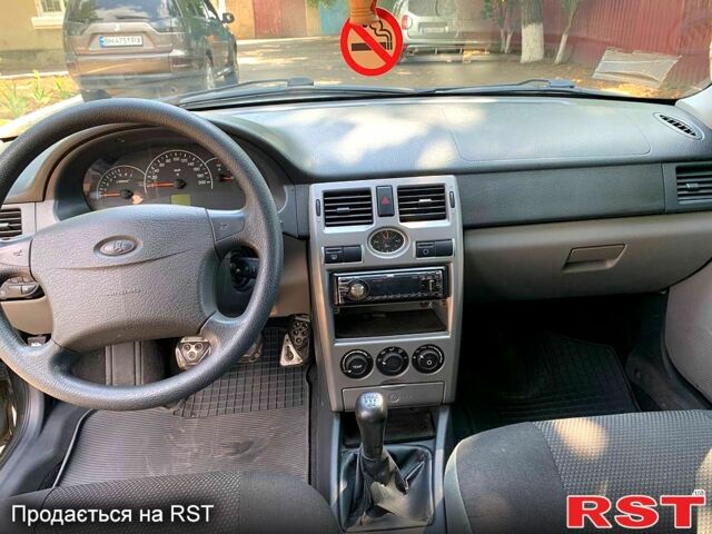 ВАЗ Priora, объемом двигателя 1.6 л и пробегом 110 тыс. км за 3000 $, фото 1 на Automoto.ua