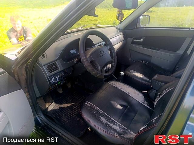 ВАЗ Priora, объемом двигателя 1.6 л и пробегом 0 тыс. км за 1800 $, фото 6 на Automoto.ua