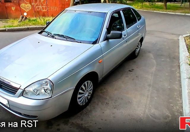 ВАЗ Priora, объемом двигателя 1.6 л и пробегом 120 тыс. км за 3300 $, фото 1 на Automoto.ua
