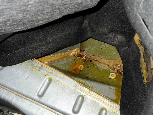 ВАЗ Priora, объемом двигателя 1.6 л и пробегом 40 тыс. км за 4500 $, фото 8 на Automoto.ua