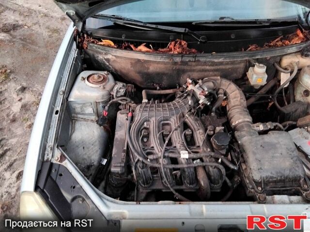 ВАЗ Priora, об'ємом двигуна 1.6 л та пробігом 200 тис. км за 900 $, фото 11 на Automoto.ua